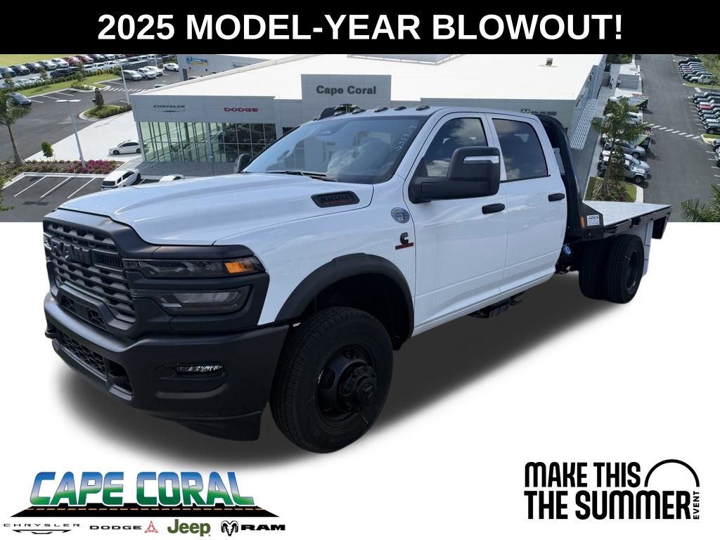 Bright White Clearcoat 2025 RAM 3500 Chassis Pickup Truck Four-Wheel Drive 8-Speed Automatic
