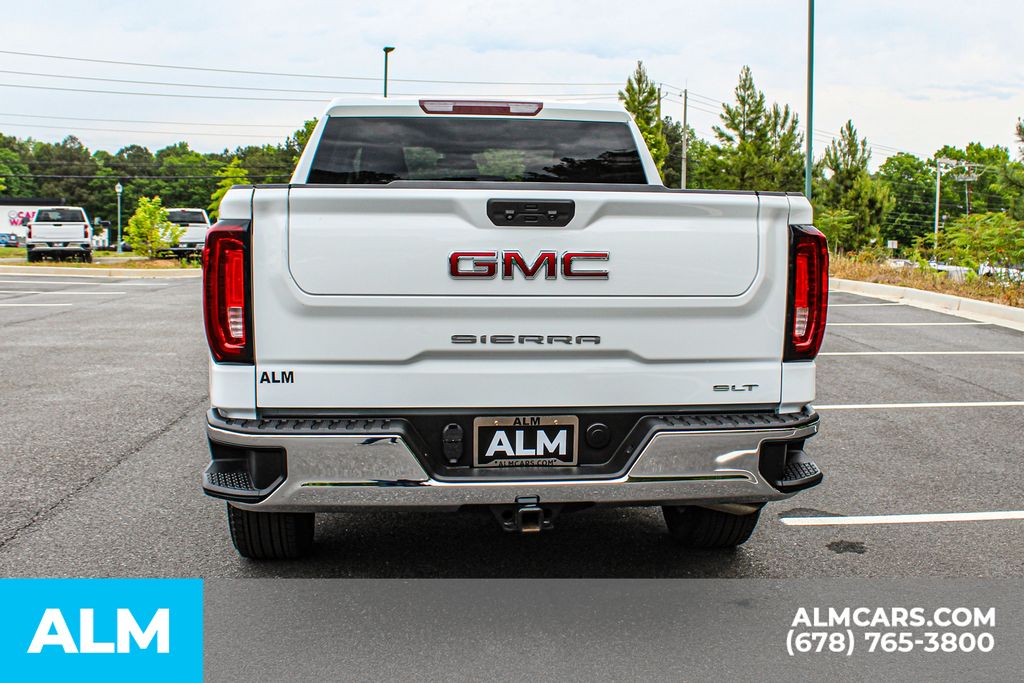 Used 2025 White GMC SLT image 11