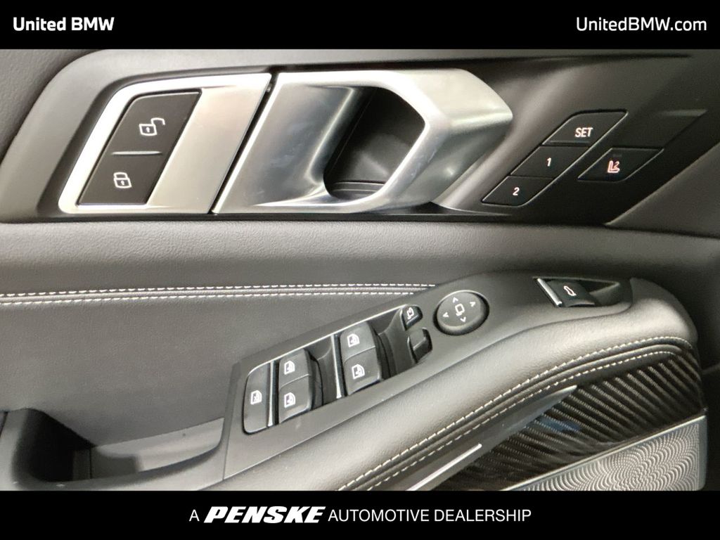 Thumbnail: 2026 BMW X5 - 11