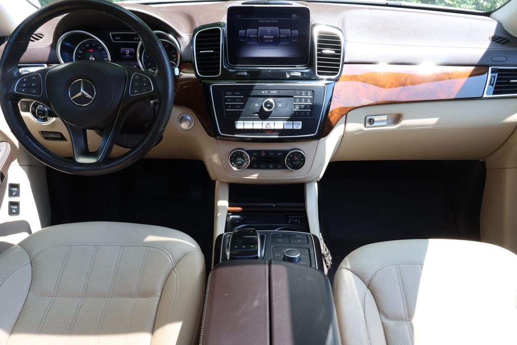 Thumbnail: 2019 Mercedes-Benz GLS - 14