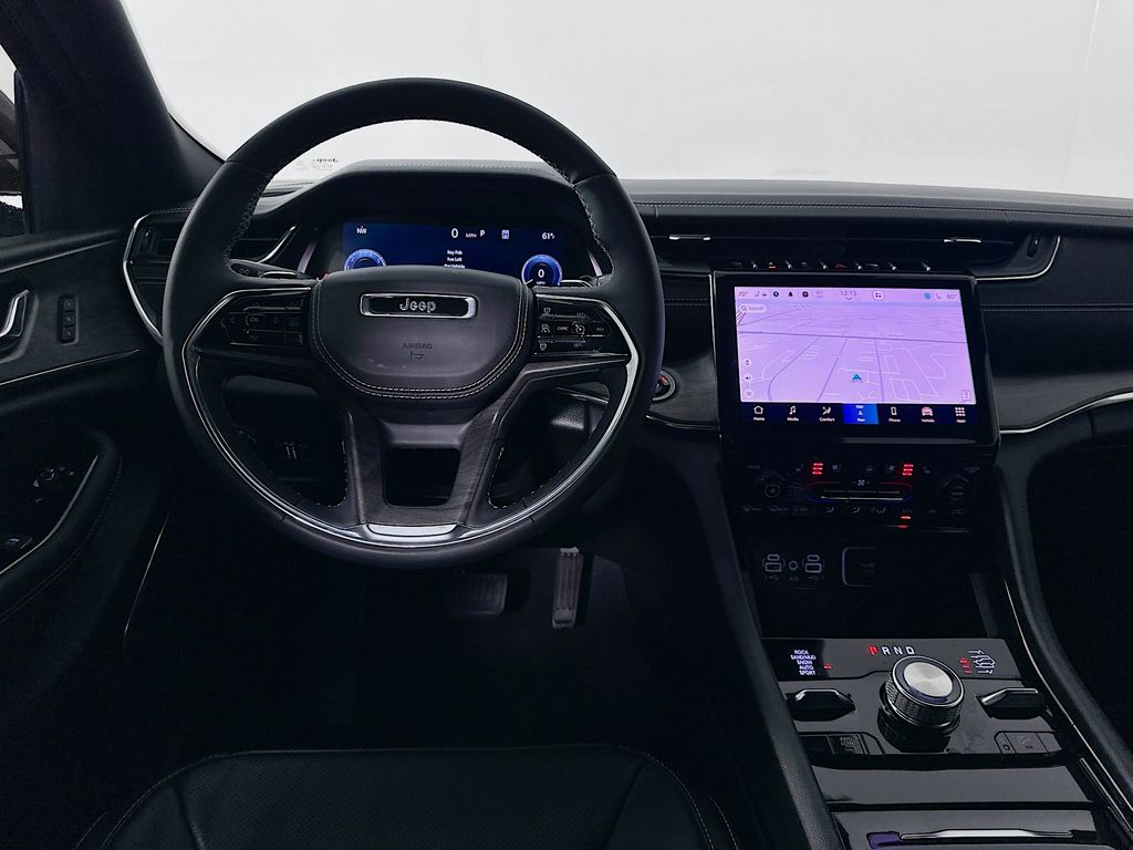 Thumbnail: 2025 Jeep Grand Cherokee L - 23