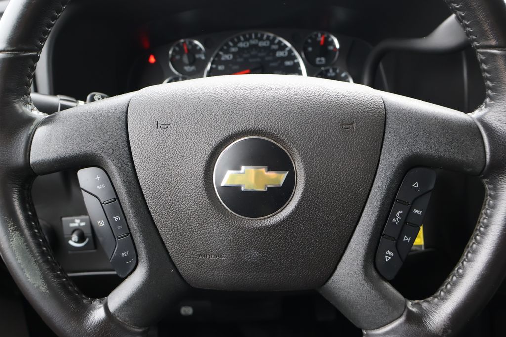 Thumbnail: 2021 Chevrolet Express - 19