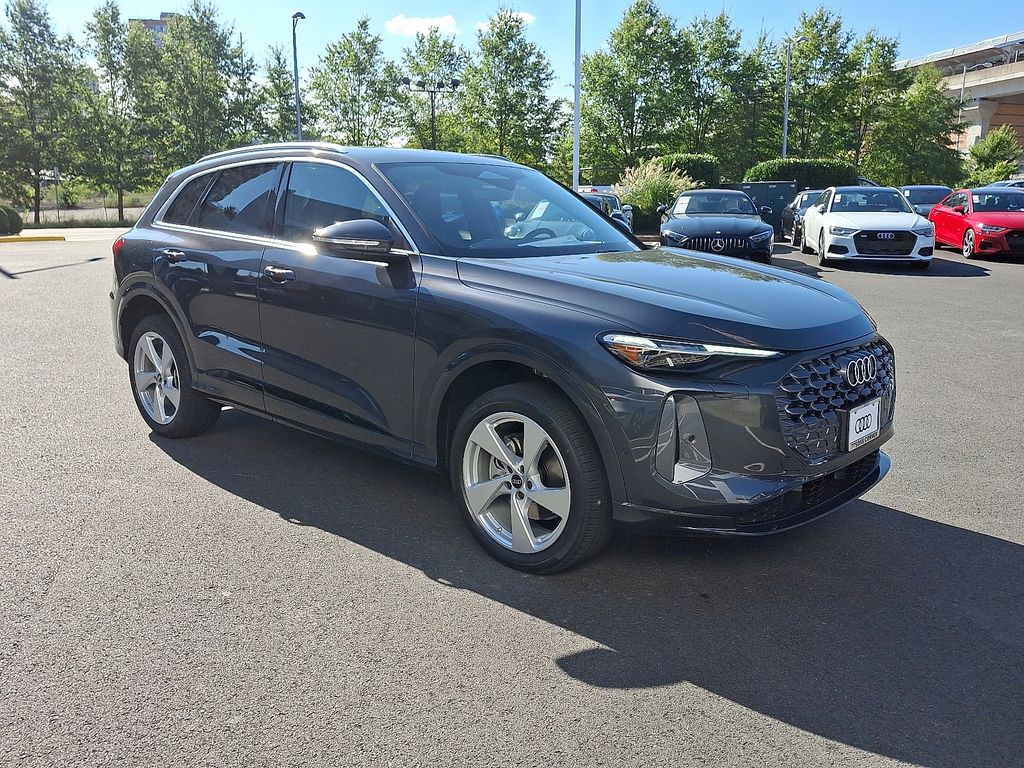 Thumbnail: 2025 Audi Q5 - 2