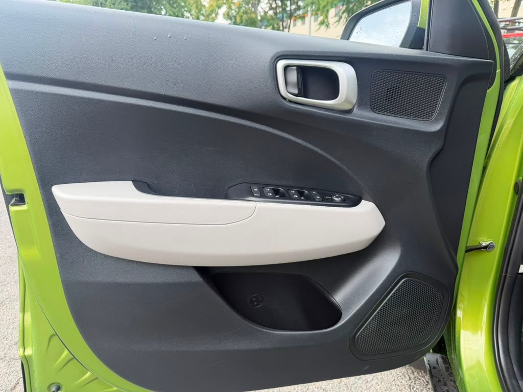 Used 2023 Hyundai Venue SUV