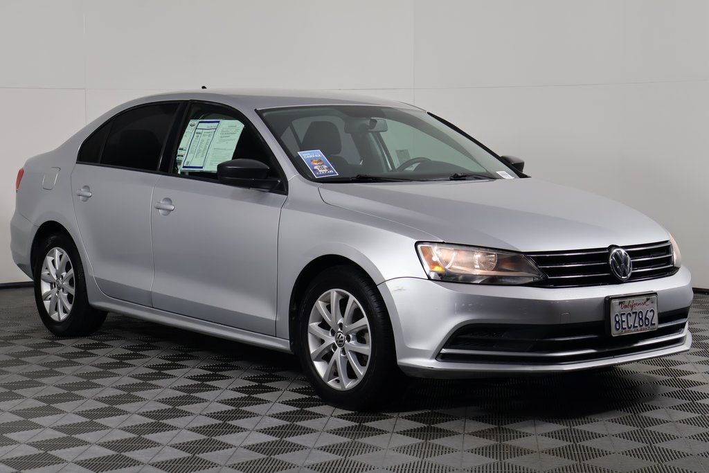 Thumbnail: 2015 Volkswagen Jetta - 3