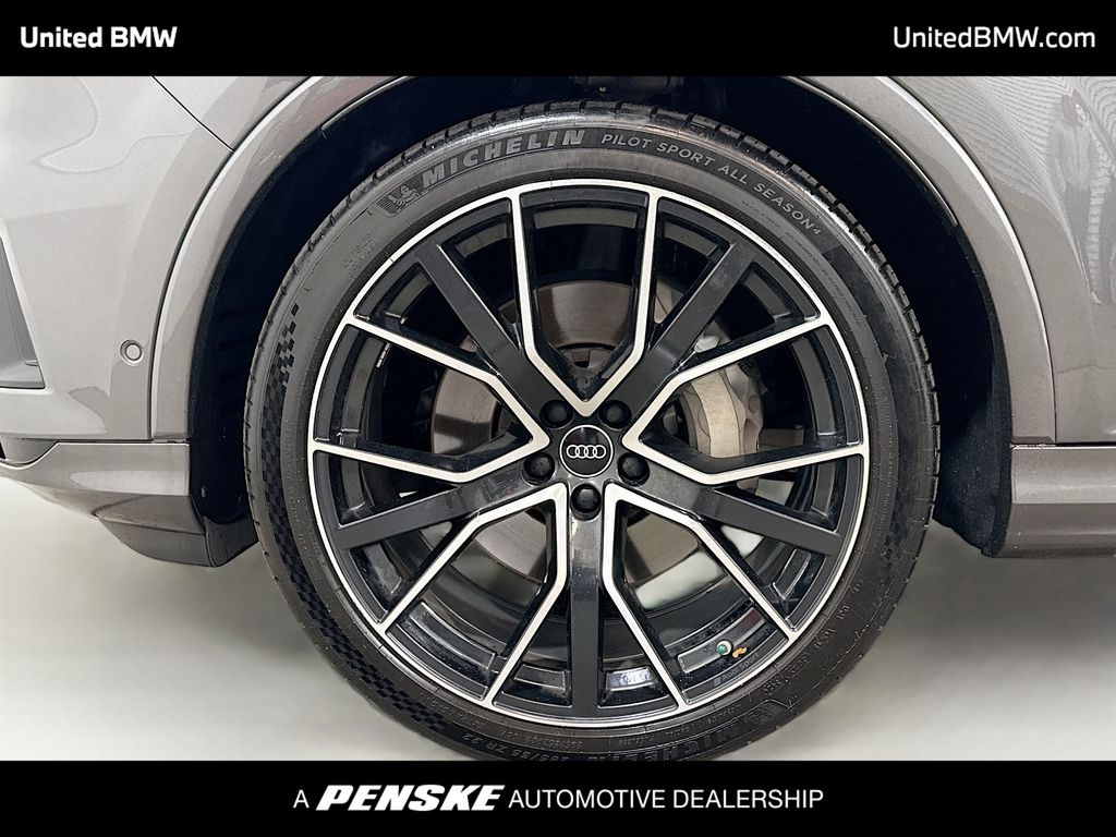 Thumbnail: 2022 Audi Q7 - 2