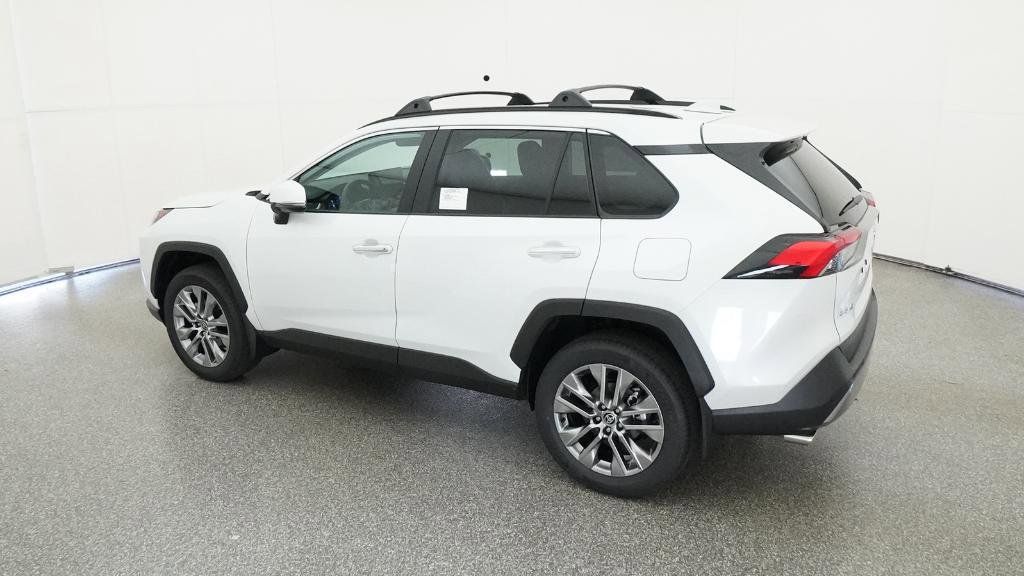 Thumbnail: 2025 Toyota RAV4 - 10