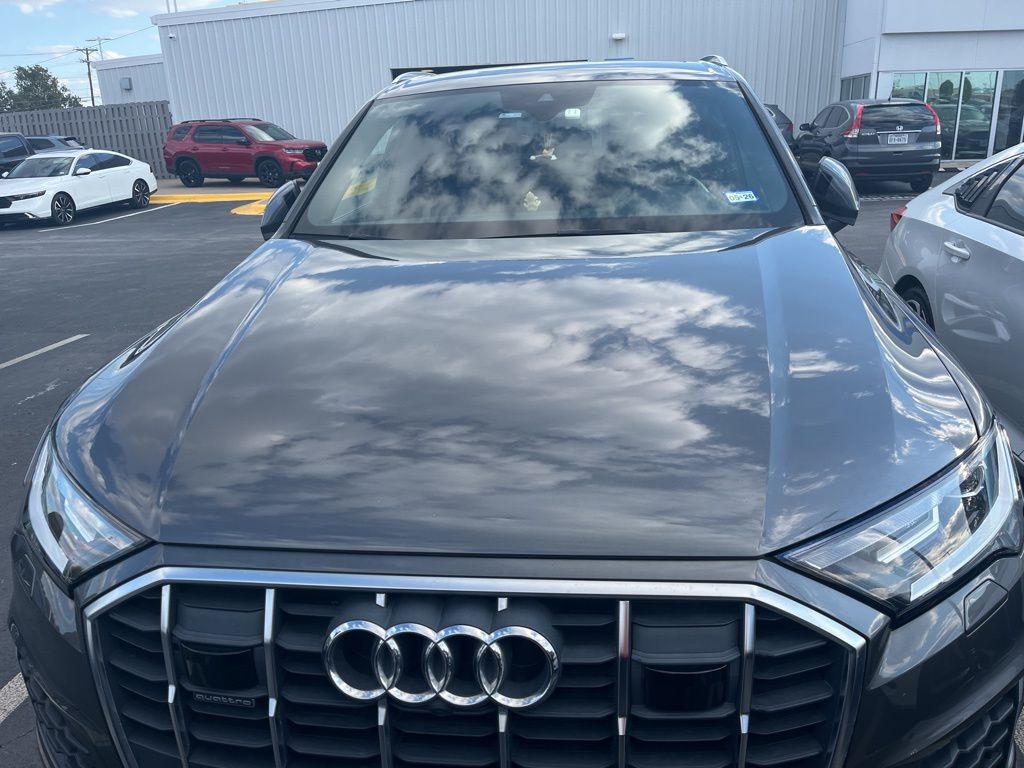 Thumbnail: 2022 Audi Q7 - 2