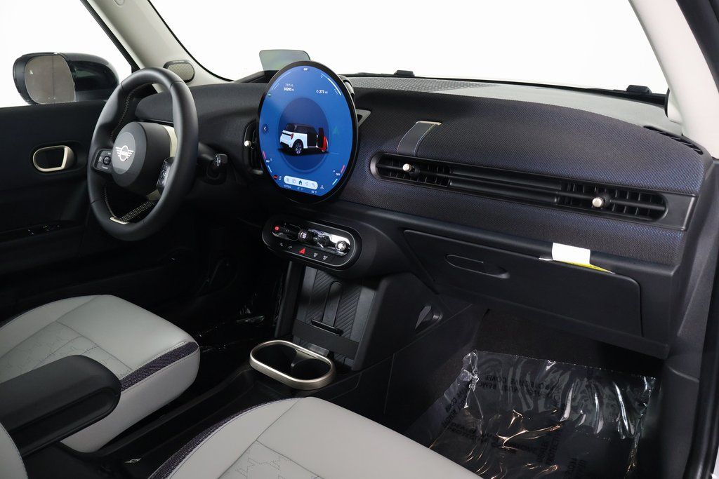 Thumbnail: 2025 MINI Cooper - 9