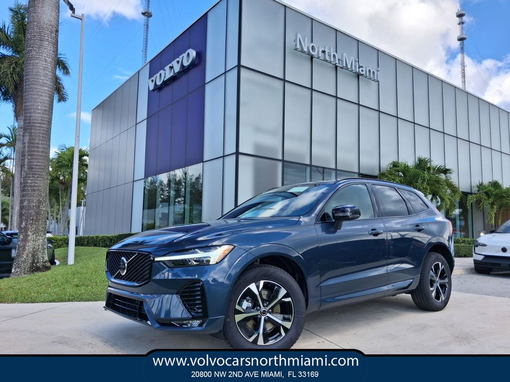 2026 Volvo XC60 Core