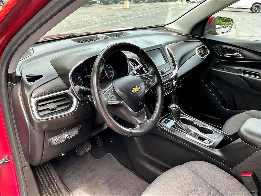 2018 Chevrolet Equinox — photo 8