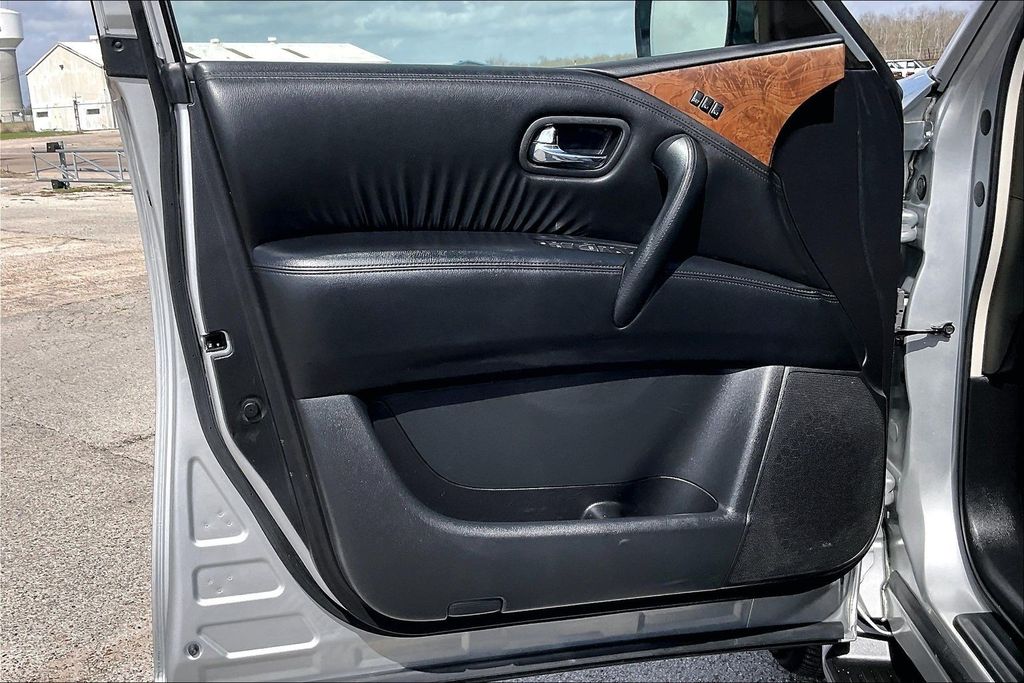 Used 2024 Nissan Armada SL 4D Sport Utility