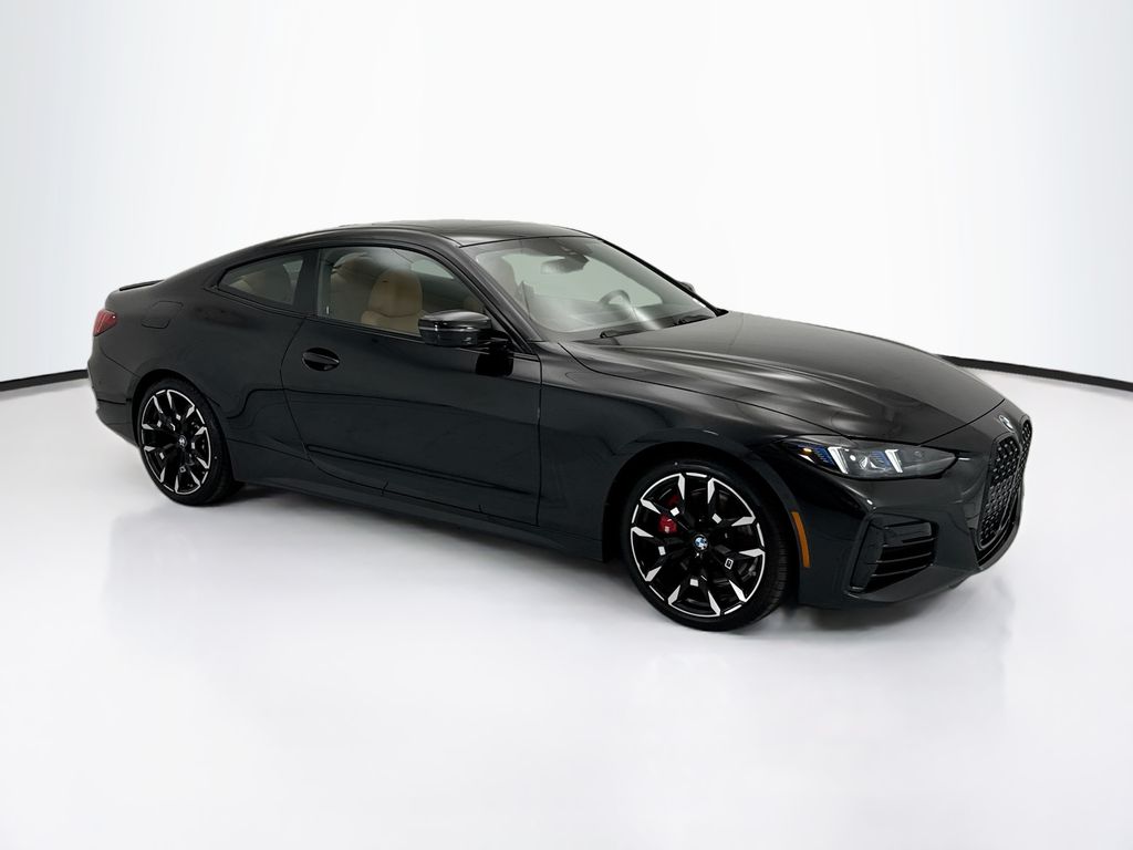 Thumbnail: 2026 BMW 4 Series - 3
