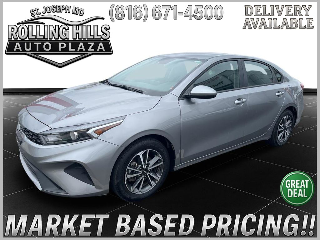 2023 Kia Forte LXS FWD