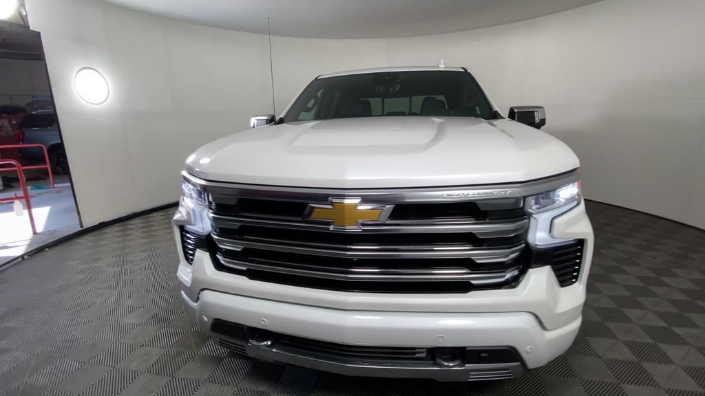 2024 Chevrolet Silverado 1500 High Country 3