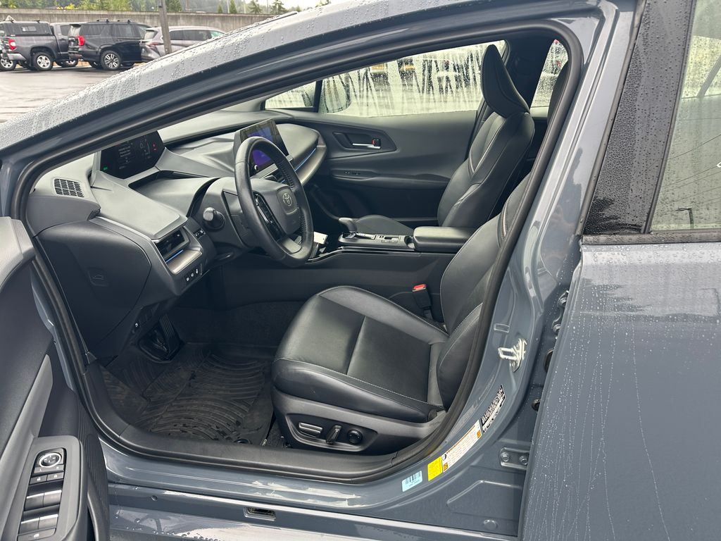 2023 Toyota Prius XLE