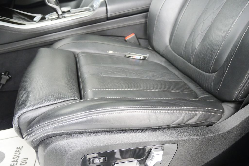 Thumbnail: 2019 BMW X5 - 9