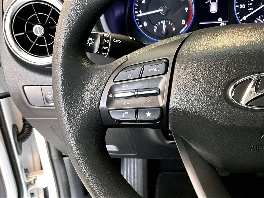 2022 Hyundai Kona — photo 24