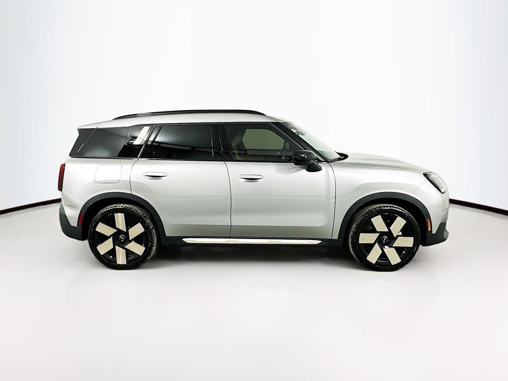 2025 MINI Cooper Countryman Base 4