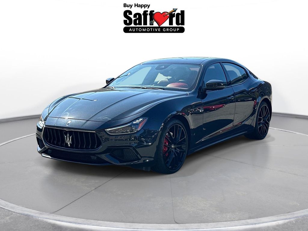 2023 Maserati Ghibli Modena Q4
