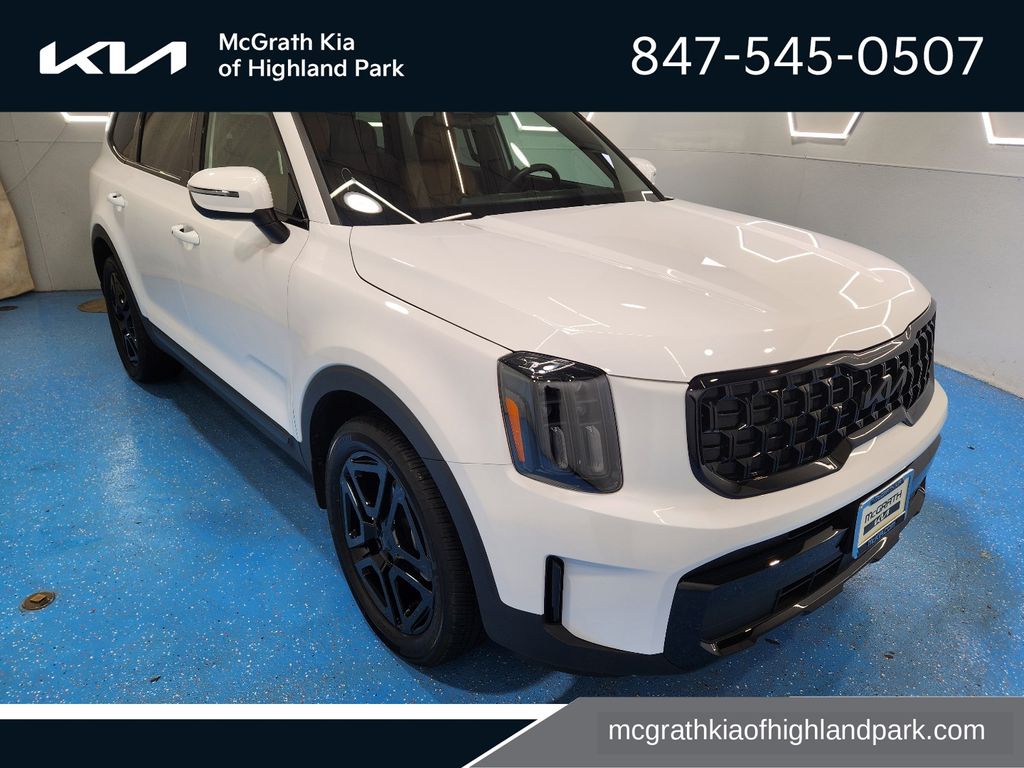 Glacial White Pearl 2025 Kia Telluride SUV / Crossover All-Wheel Drive 8-Speed Automatic