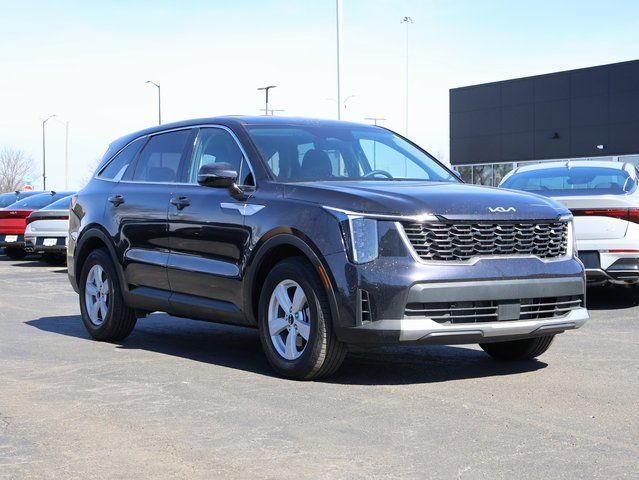 2025 Kia Sorento LX FWD