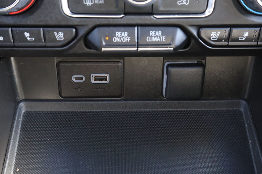 Thumbnail: 2023 Chevrolet Tahoe - 24