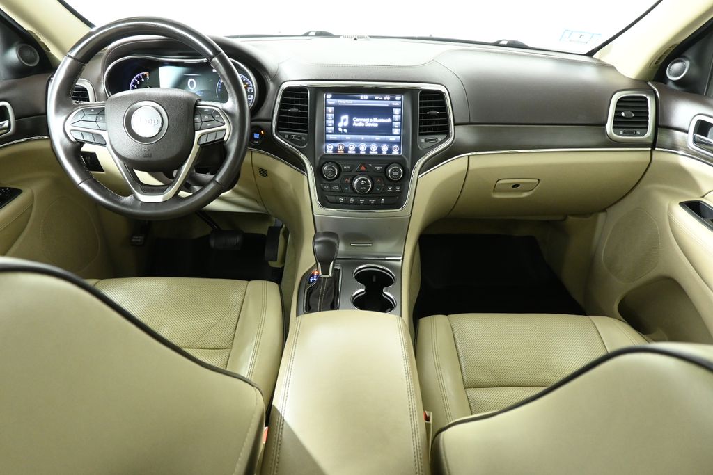 2018 Jeep Grand Cherokee Overland 4