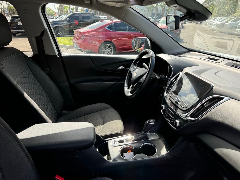 2020 Chevrolet Equinox LT 24