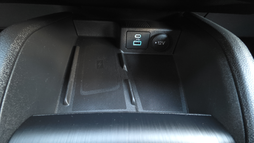 Certified Used 2023 White Ford Active image 15