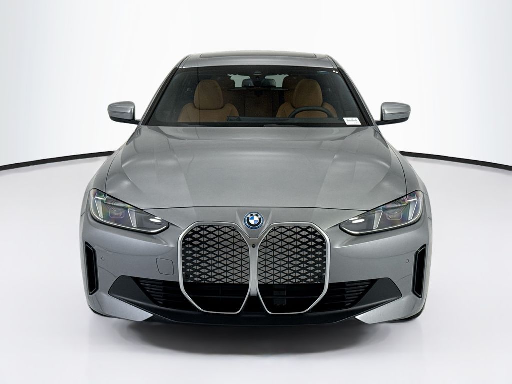 Thumbnail: 2025 BMW i4 - 2