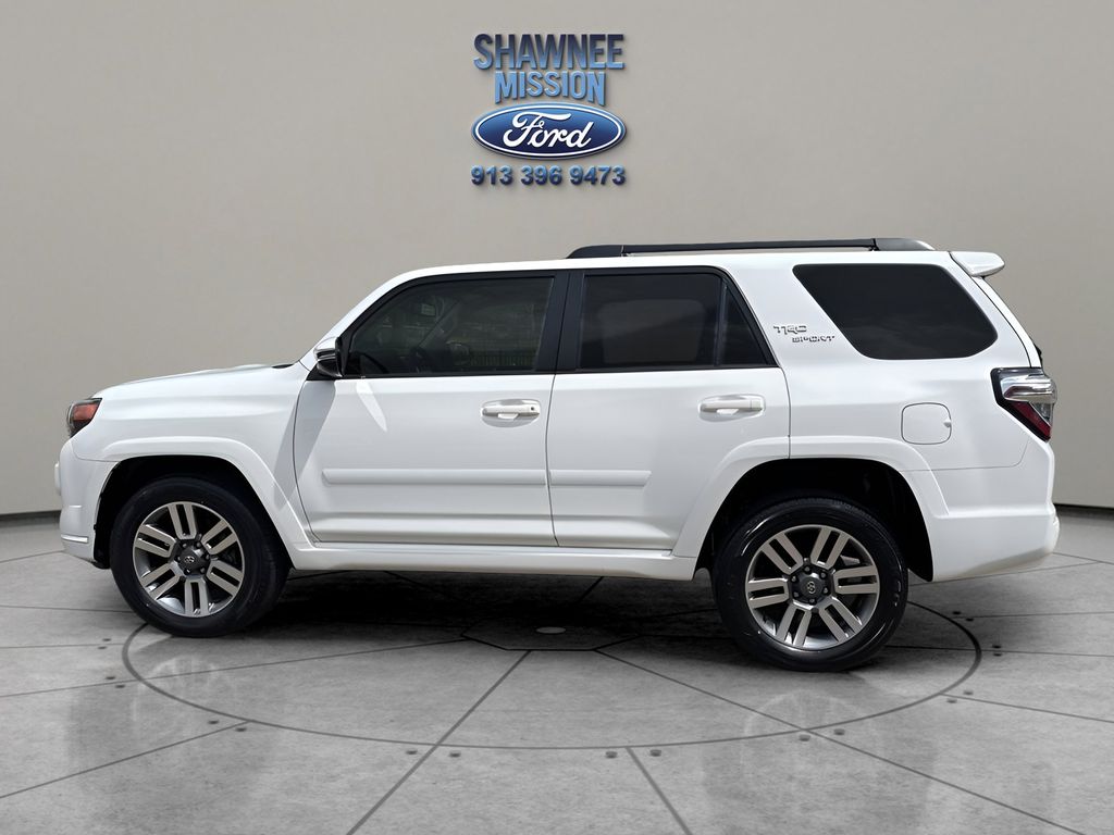 2022 Toyota 4Runner TRD Sport photo