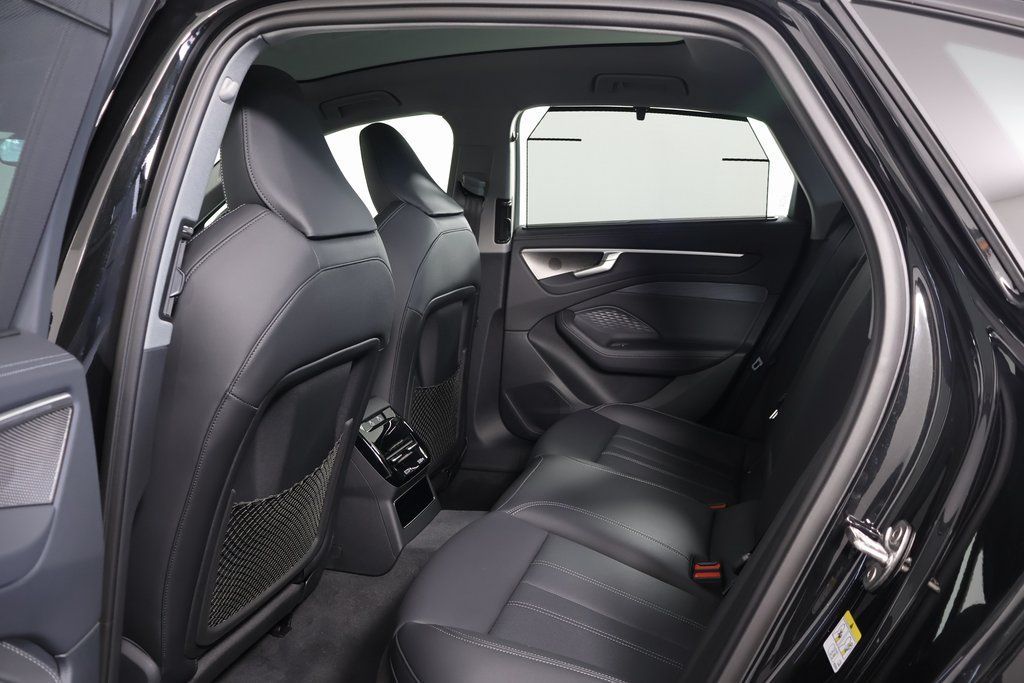 Thumbnail: 2026 Audi A6 - 6