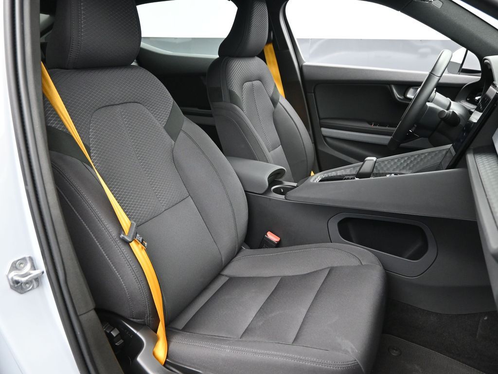 2022 Polestar 2 Long Range Dual Motor