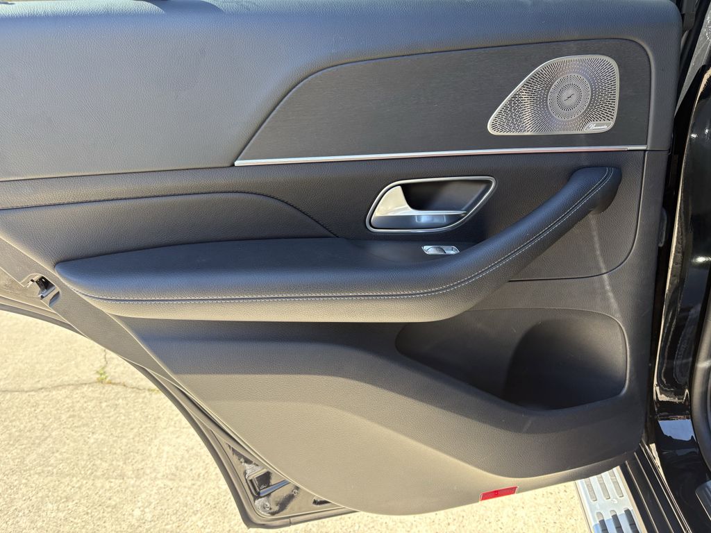 Used 2022 Obsidian Black Metallic Mercedes-Benz GLE 350 image 23