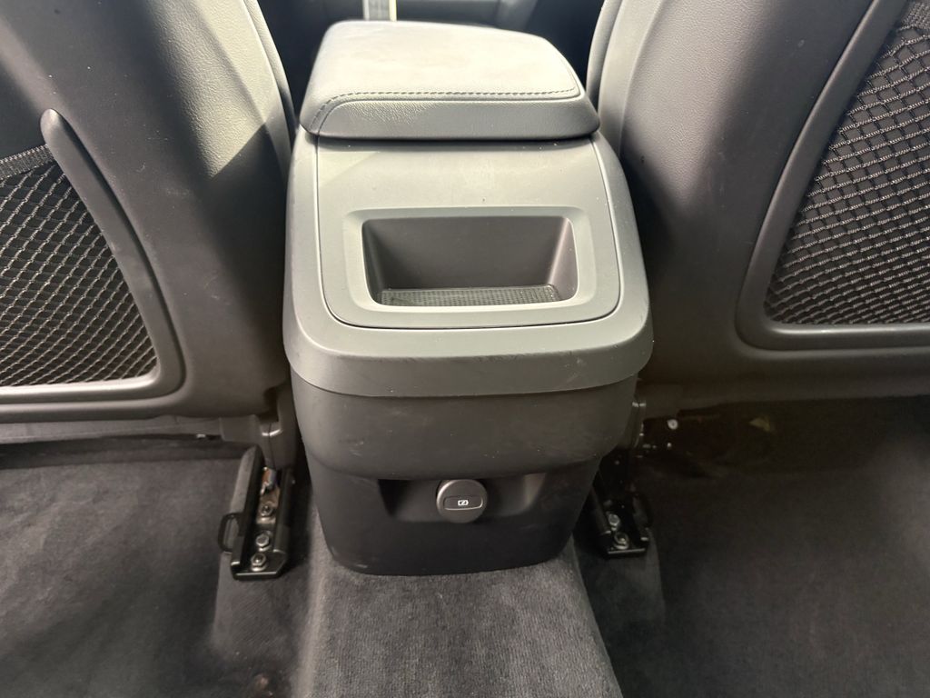 Certified Used 2024 Gray Metallic Volvo B5 Core image 25