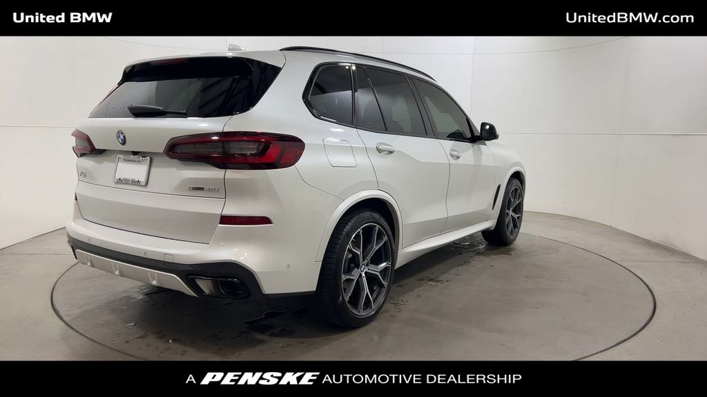 Thumbnail: 2023 BMW X5 - 8