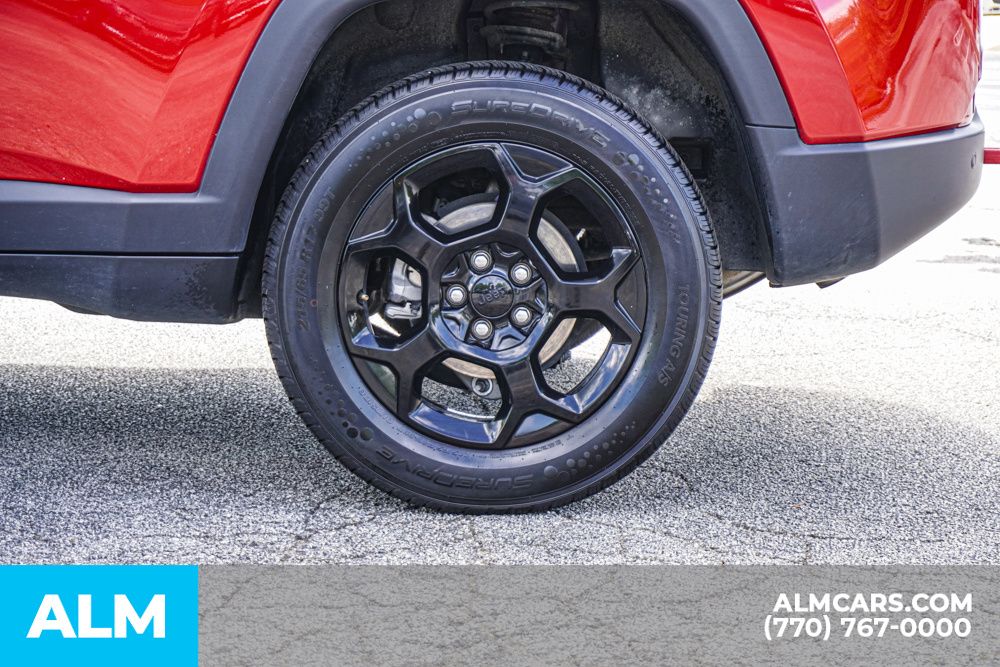 2024 Jeep Compass Trailhawk photo 17