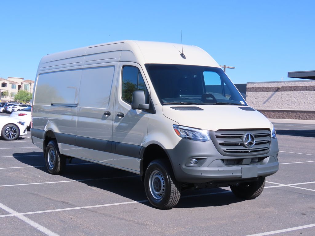 2025 Mercedes-Benz Sprinter 2500 3