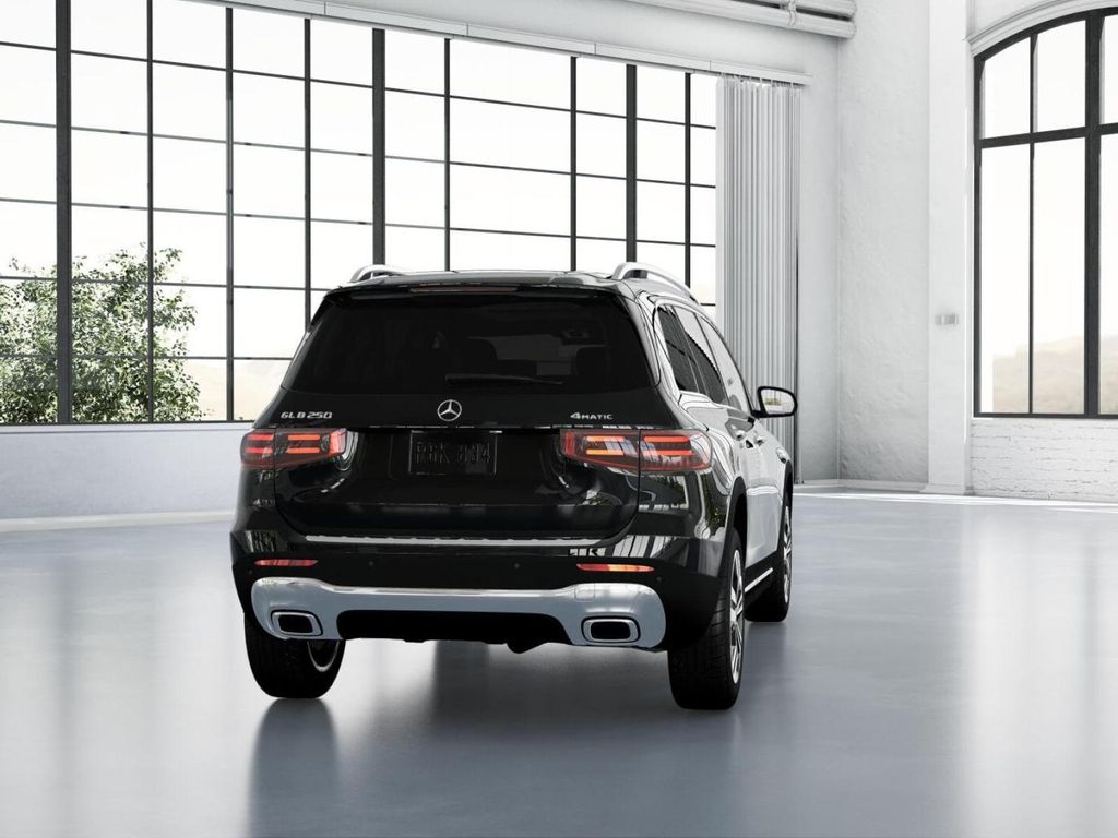 Thumbnail: 2026 Mercedes-Benz GLB - 24