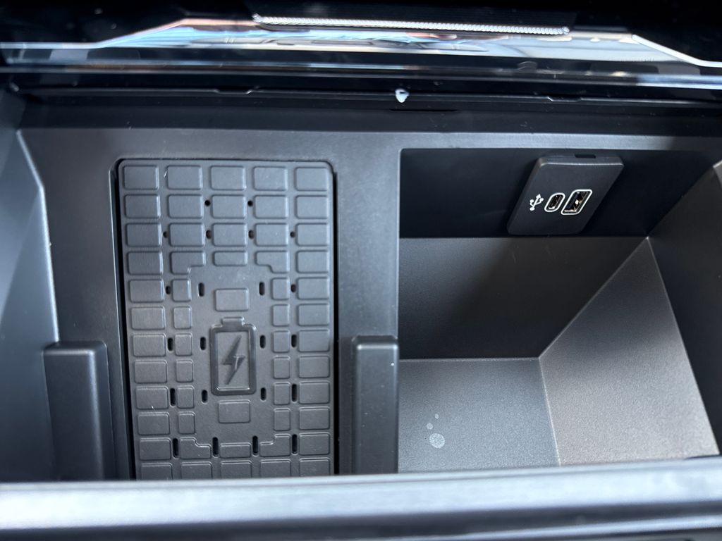 New 2026 Gray Ford Lariat image 38