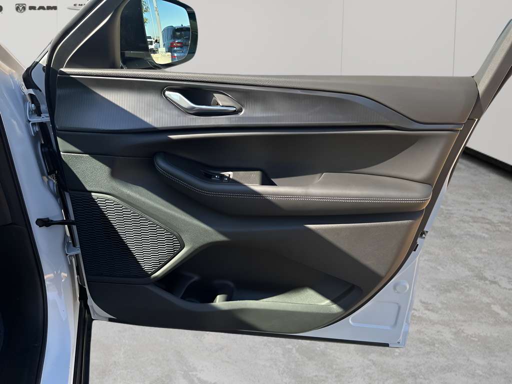 New Car 2025 Jeep Grand Cherokee  For Sale Under $50,000 In Austin, Texas