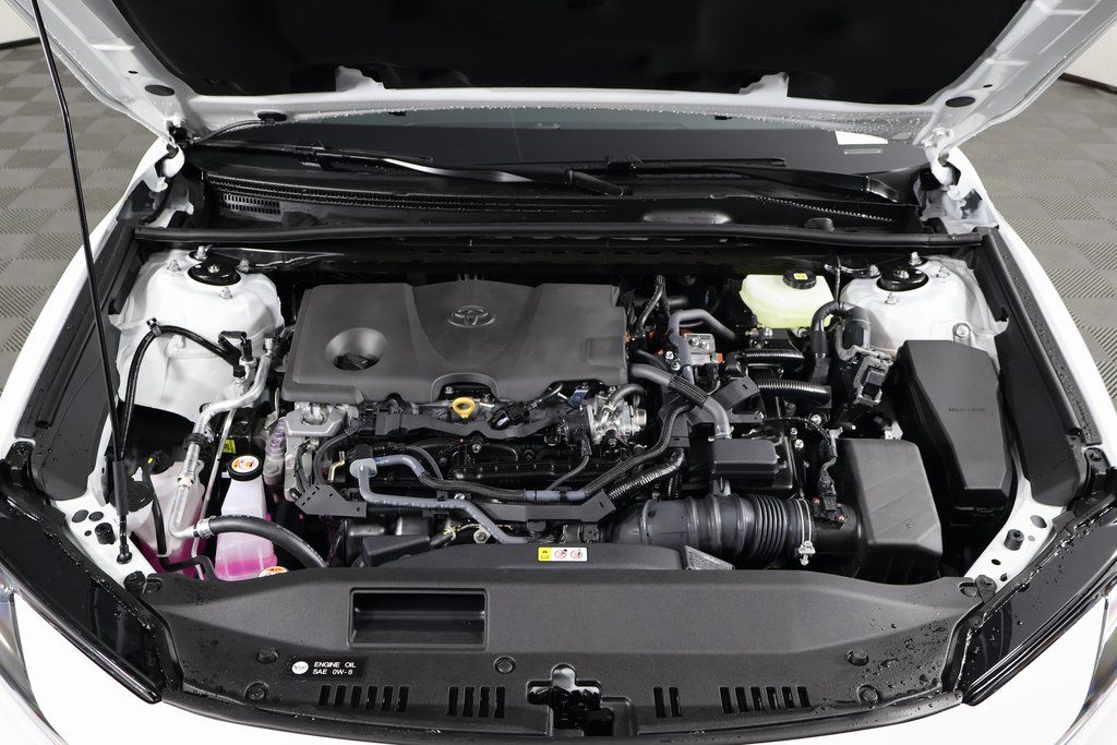 2025 Toyota Camry LE 9