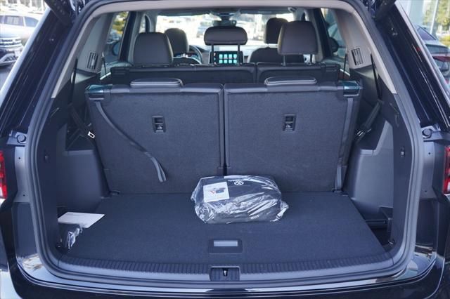 Thumbnail: 2026 Volkswagen Atlas - 12