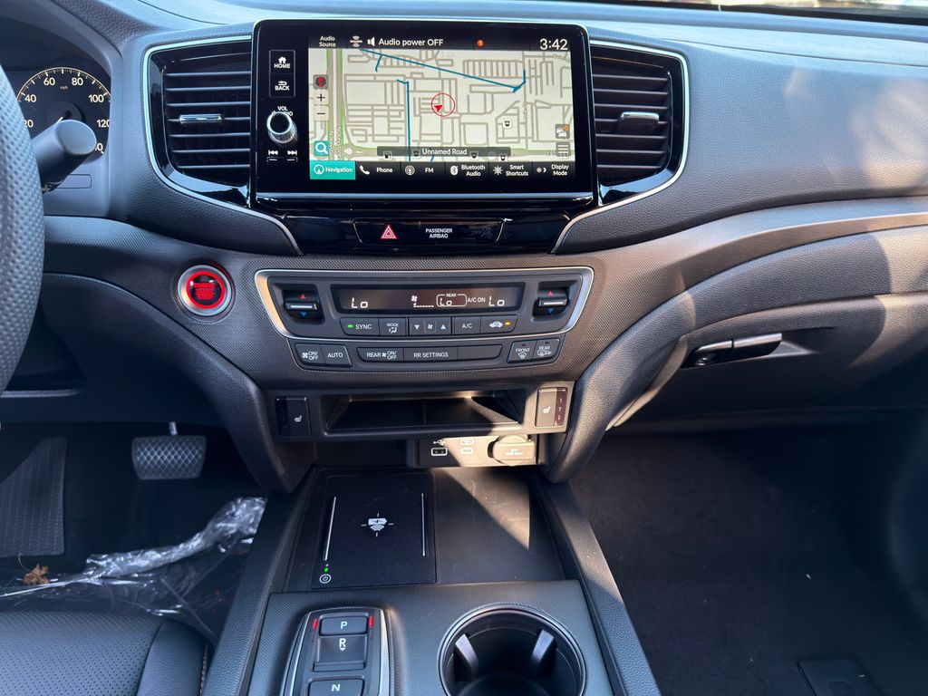 Thumbnail: 2026 Honda Ridgeline - 16