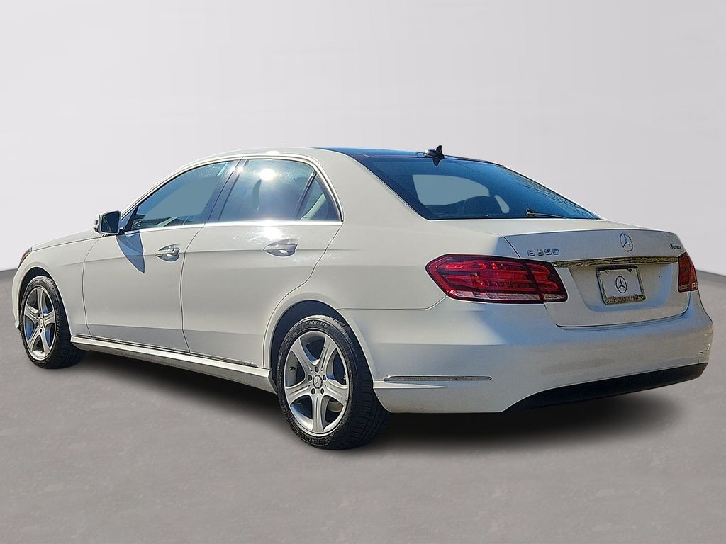 Thumbnail: 2014 Mercedes-Benz E-Class - 6