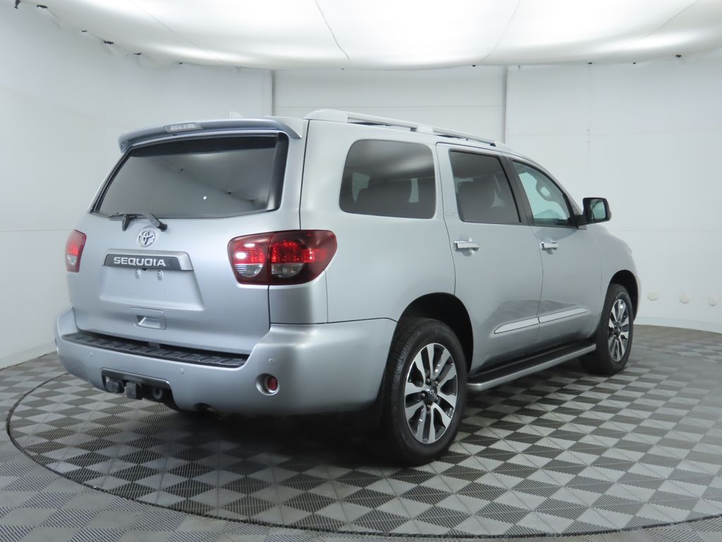 Thumbnail: 2021 Toyota Sequoia - 5