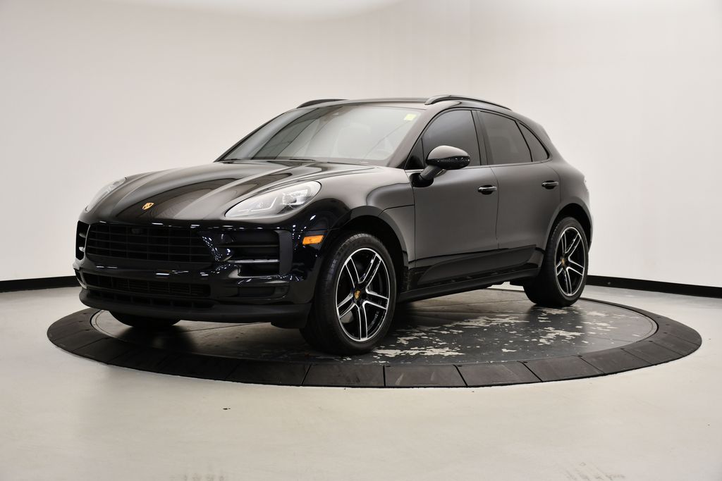 2021 Porsche Macan  -
                Fairfield, CT