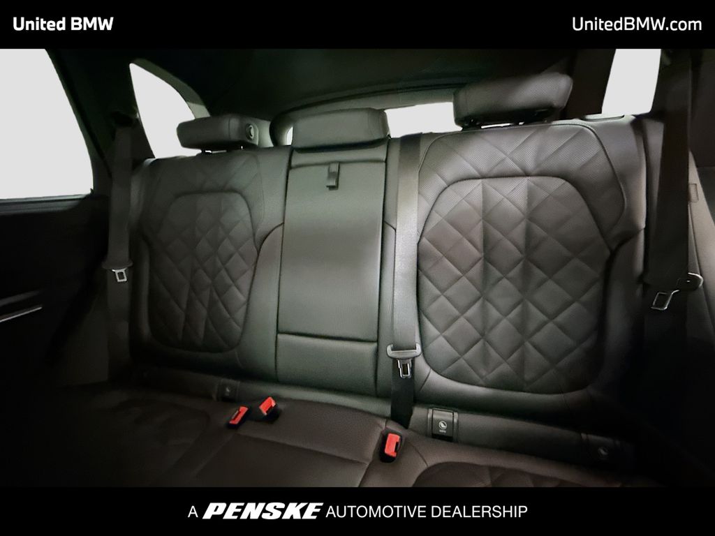 Thumbnail: 2026 BMW X5 - 13