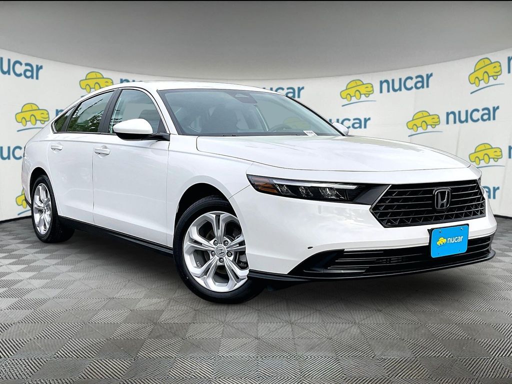2025 Honda Accord — photo 1